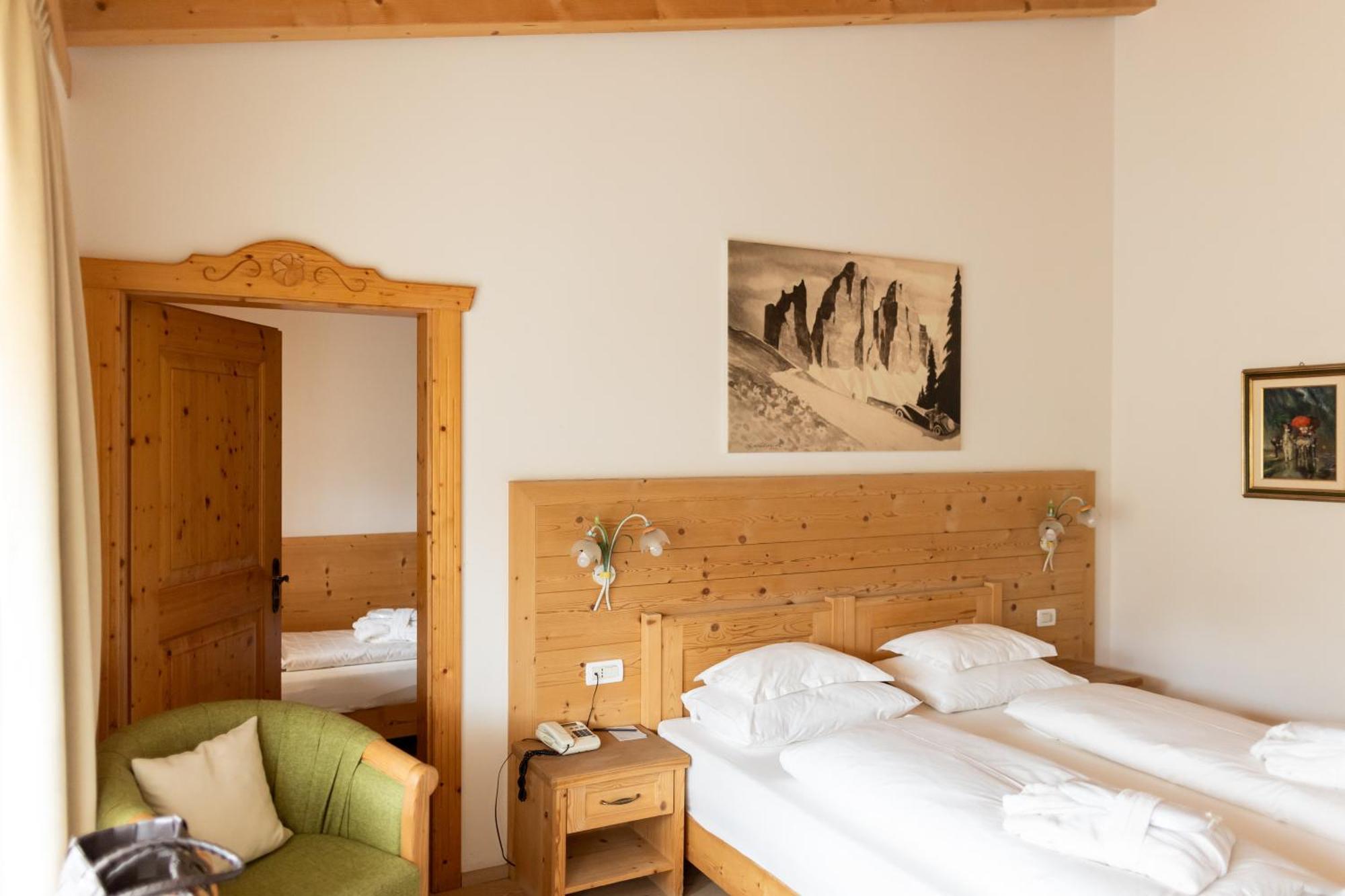 Hotel Gran Paradiso San Cassiano  Exterior foto