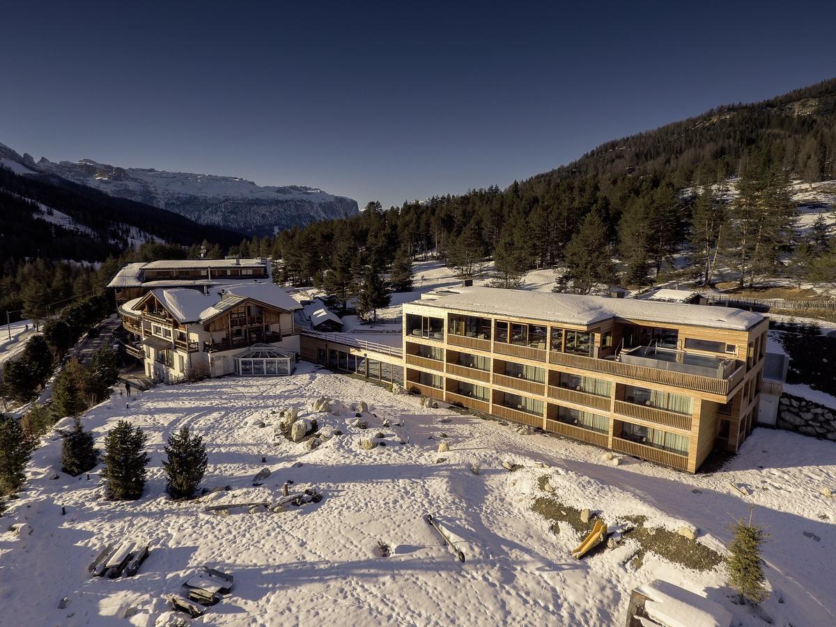 Hotel Gran Paradiso San Cassiano  Exterior foto
